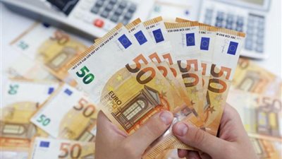 سعر اليورو مقابل الجنيه المصري اليوم الأحد 16 نوفمبر 2025