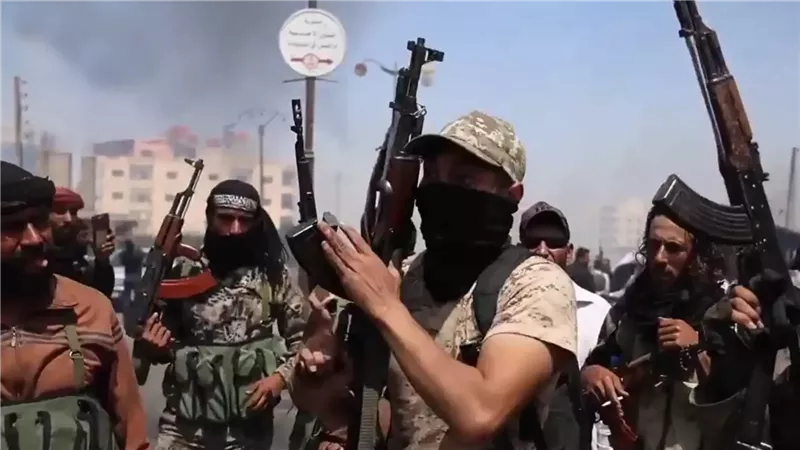 عناصر من قوات العشائر في السويداء 