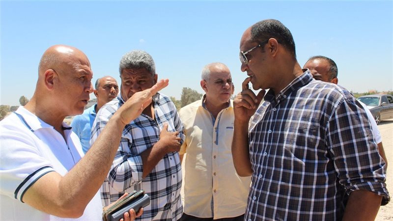 مسؤولو الإسكان