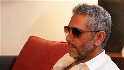 فضل شاكر يسلم نفسه للقضاء بعد تعرّضه لتهديد من جماعات 