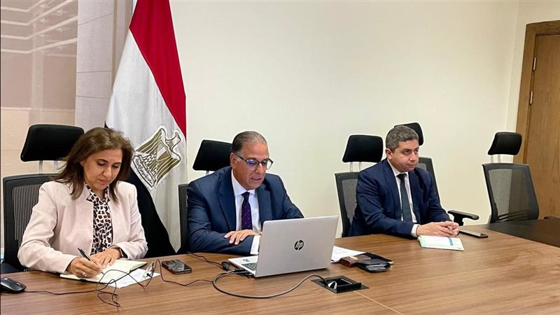 لقاء افتراضي مع أبناء الجالية في لوس أنجلوس