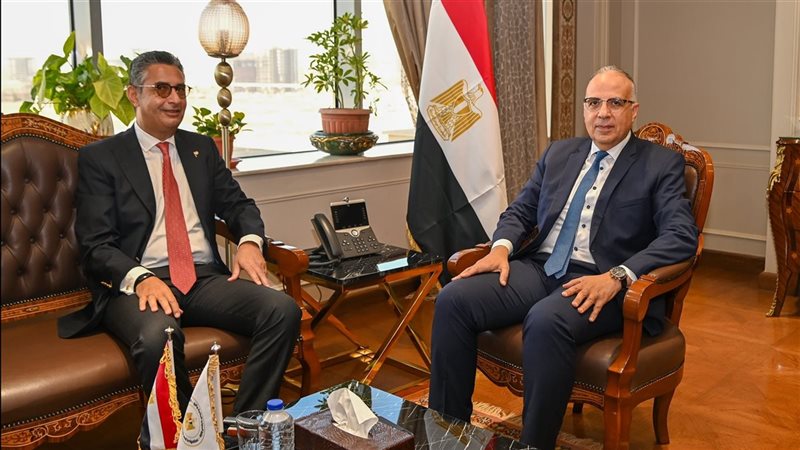 وزيرا التموين والري