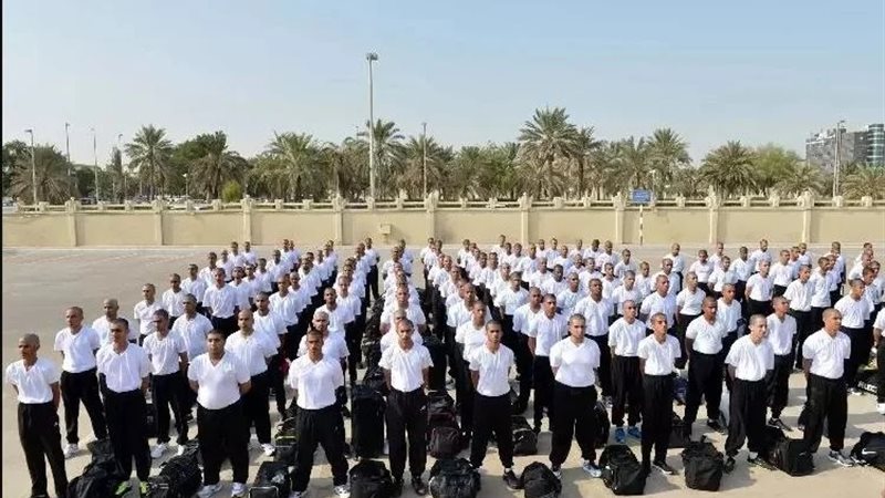  الالتحاق بكلية الشرطة