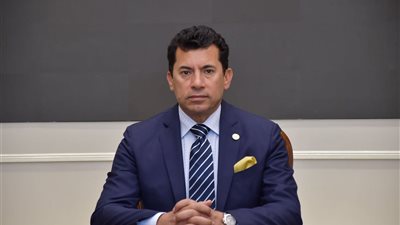 وزير الشباب والرياضة يهنئ أبطال مصر بعد التتويج بكافة ألقاب تنس الطاولة