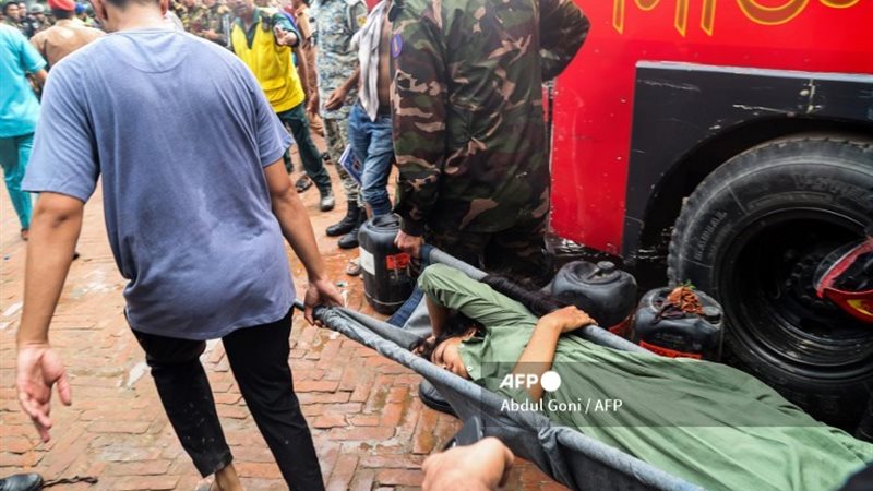 ضحايا حادث تحطم طائرة في دكا بنجلادش - فرانس برس 