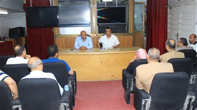 تعليم سوهاج يضع خطة شاملة للانتهاء من الفترة المسائية بمدارس المحافظة