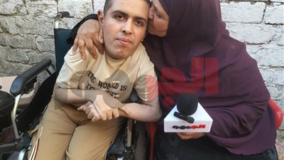 أحمد من ذوي الهمم حاصل على 83.5% في الثانوية بدمياط وحلمه ياخد الدكتوراه