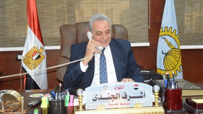 محافظ الغربية لطالبات الأزهر المتفوقات: أنتن فخر مصر ورفعتن راية العلم عاليا