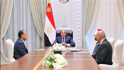رسائل الرئيس السيسي خلال اجتماعه مع مدبولي ووزير الأوقاف