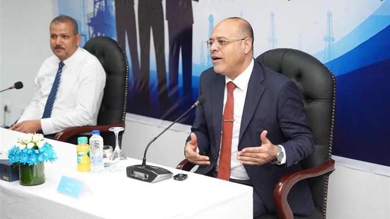وزير العمل 