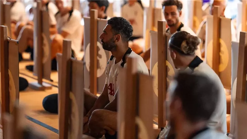 محمد صلاح في معبد إيكوين 