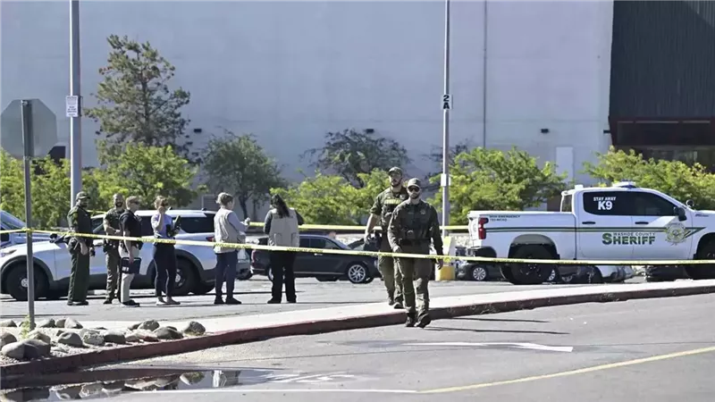 الشرطة بموقع الحادث 