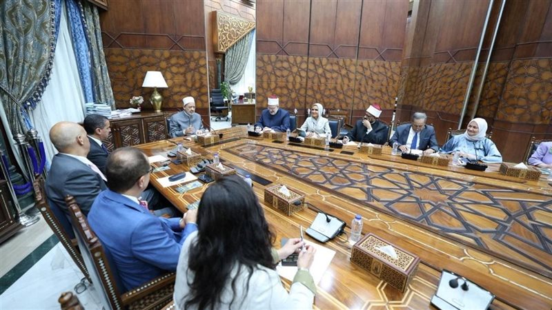 اجماع شيخ الأزهر مع السفراء الجدد