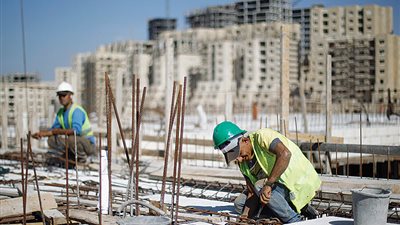 عبر أبشر.. طريقة استقدام العمالة إلى السعودية.. الشروط والخطوات