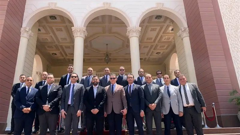 جانب من الحدث 