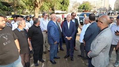 محافظ القاهرة يقوم بجولة تفقدية استعدادًا لافتتاح حديقة الأزبكية (صور)