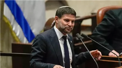 رداً على فيديوهات حماس.. وزير المالية الإسرائيلي يدعو إلى 
