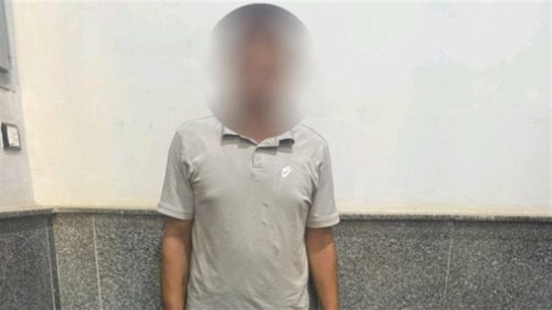 المتهم عقب ضبطه 