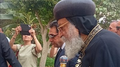 البابا تواضروس يدلي بصوته في انتخابات مجلس الشيوخ 2025