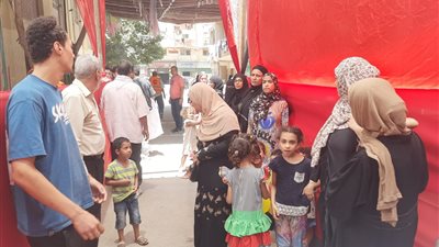 إقبال متزايد وانتظام في سير العملية الانتخابية بالسويس