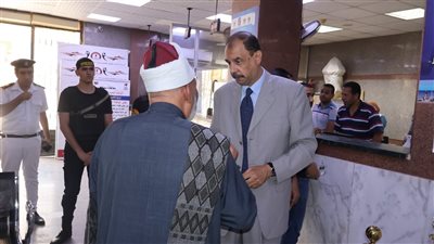 محافظ سوهاج يتفقد المراكز التكنولوجية بحيي شرق وغرب سوهاج