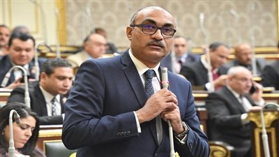 النائب إيهاب منصور يكشف كواليس قانون العمل الجديد: «300 ساعة نقاش لحماية حقوق العمال»
