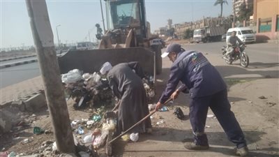 محافظ أسيوط: حملات مكثفة لرفع المخلفات تحقيقاً لأهداف رؤية مصر 2030