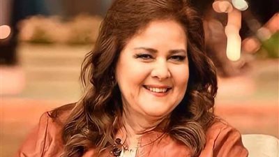 في ذكرى وفاتها.. دلال عبد العزيز فنانة عاشت بالحب ورحلت بالأثر