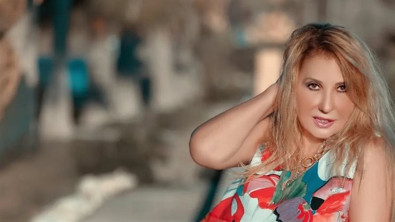 نادية الجندي 
