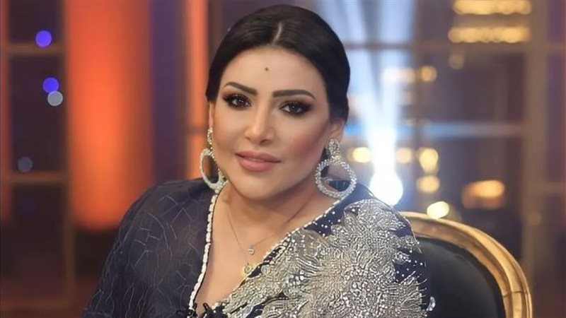 الفنانة بدرية طلبة 