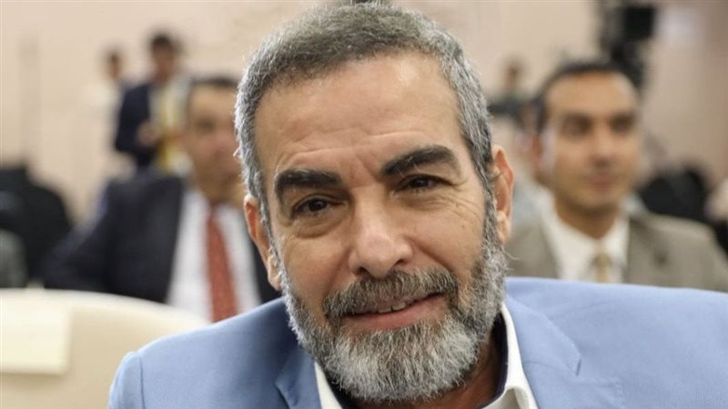 أحمد عبدالعزيز