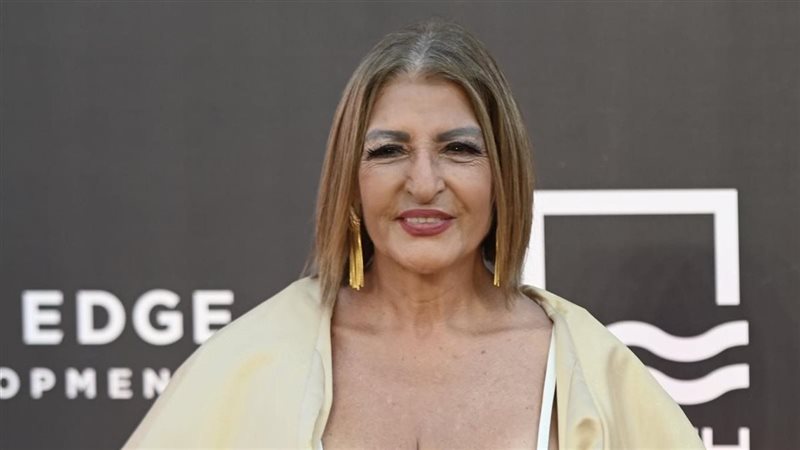 ليلى عز العرب