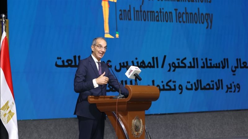 الدكتور عمرو طلعت وزير الاتصالات وتكنولوجيا المعلومات