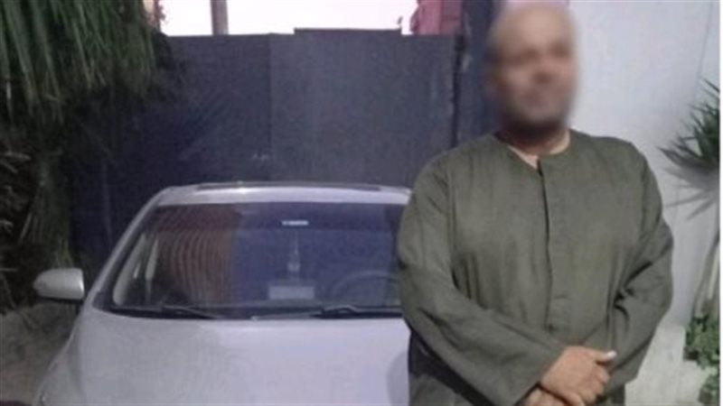 السائق المتهم عقب ضبطه 