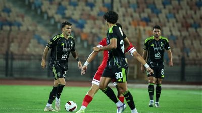 غيابات بالجملة في صفوف الأهلي قبل مواجهة فاركو الليلة