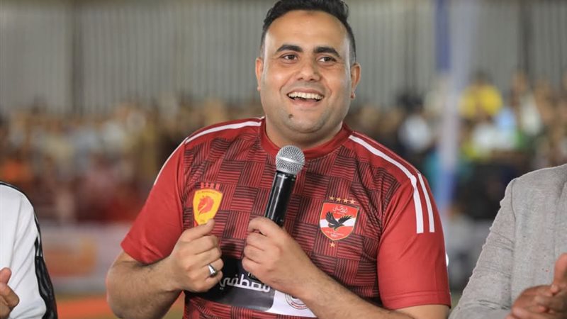 رجل الأعمال مصطفى مزيرق