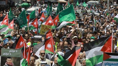 توقيف أشخاص على صلة بجماعة الإخوان المحظورة في الأردن
