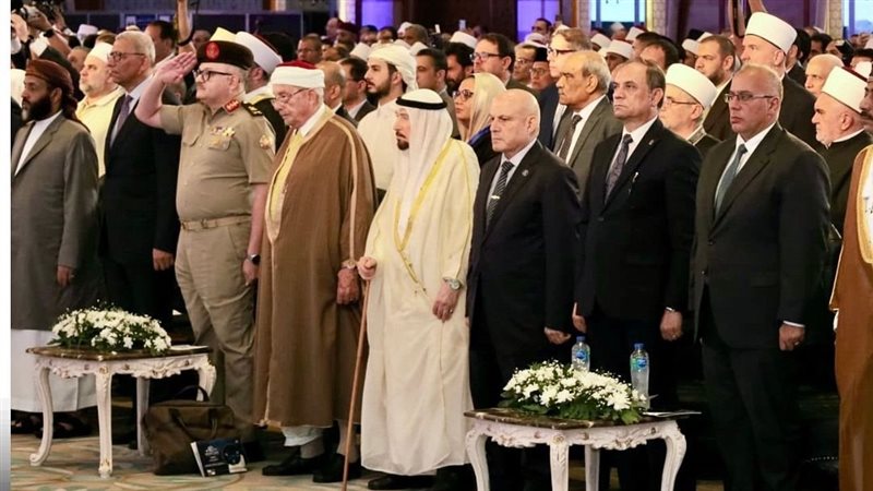 رئيس هيئة النيابة الإدارية خلال حضور فاعليات المؤتمر 