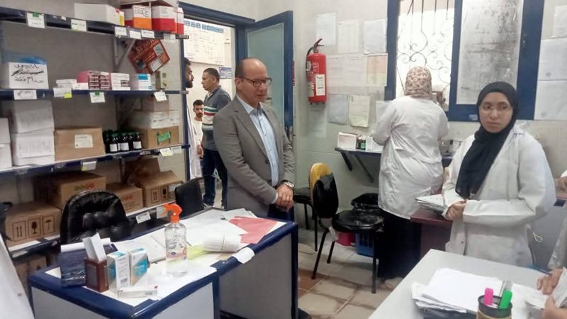 أثناء المرور علي المستشفي