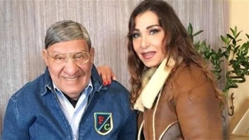 حنان ووالدها الإعلامي مفيد فوزي