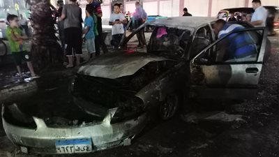 الحماية المدنية تسيطر على حريق سيارة ملاكي بالمحلة الكبرى دون إصابات