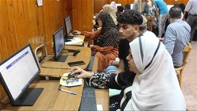 الحق قدم.. آخر موعد لتسجيل رغبات طلاب المرحلة الثالثة لتنسيق الجامعات