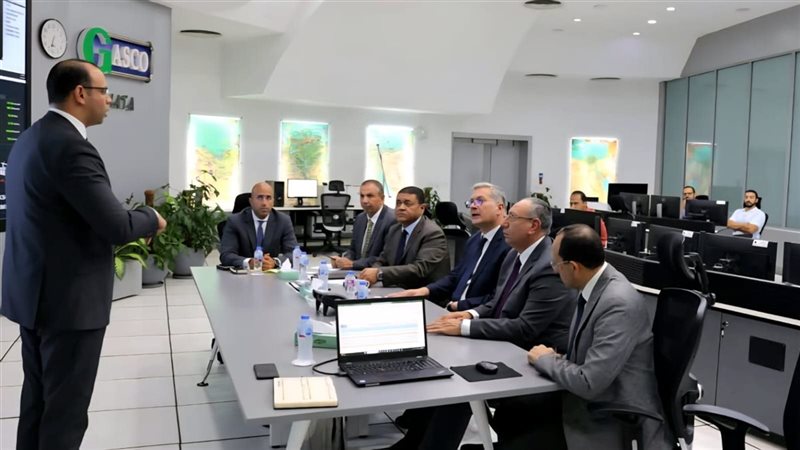 وزير البترول