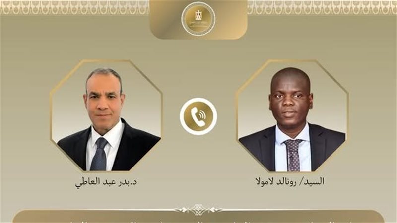 اتصال هاتفي بين وزير الخارجية ونظيره الجنوب أفريقي