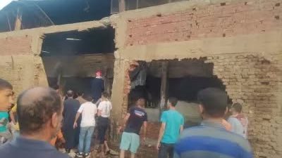 3 قرارات عاجلة من النيابة بشأن حريق مخزن بلاستك بالقناطر الخيرية