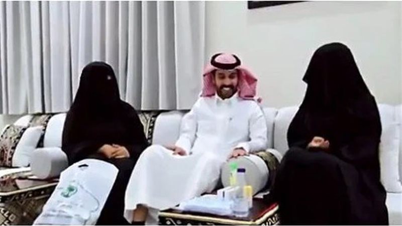  امرأة سعودية تنقذ حياة 