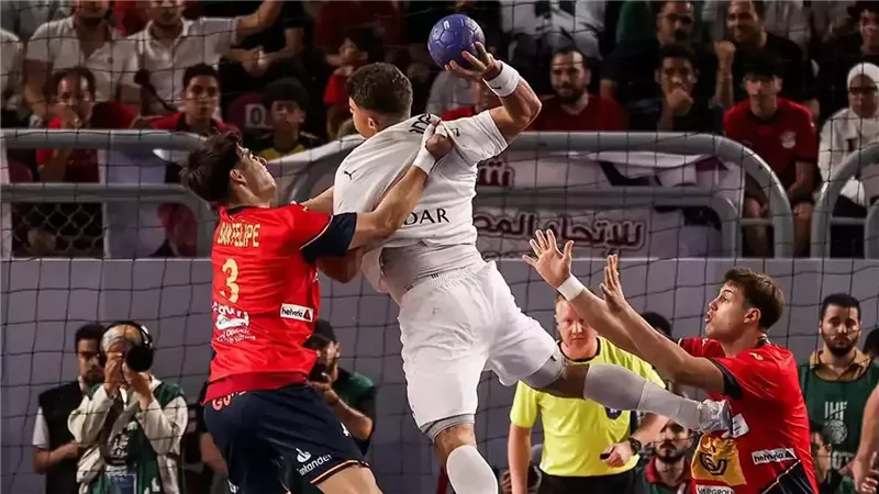  منتخب مصر لناشئي كرة اليد ضد إسبانيا