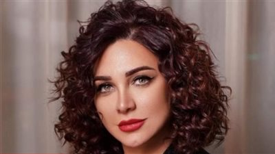 سلاف فواخرجي تشيد بموقف نقابة المهن التمثيلية: «حمى الله مصر وشعبها وفنانيها»