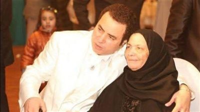 غدًا.. صبحي خليل يتلقى العزاء في والدته بمسجد الحامدية الشاذلية