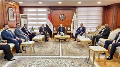 الشناوي يستقبل وفدًا من مجلس إدارة النادي البحري للنيابة الإدارية بالإسكندرية